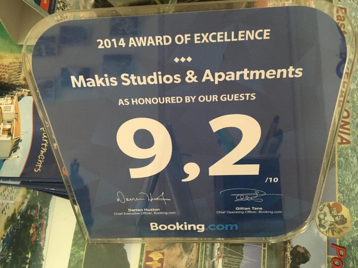 Makis Studios & Apartments Порос Экстерьер фото